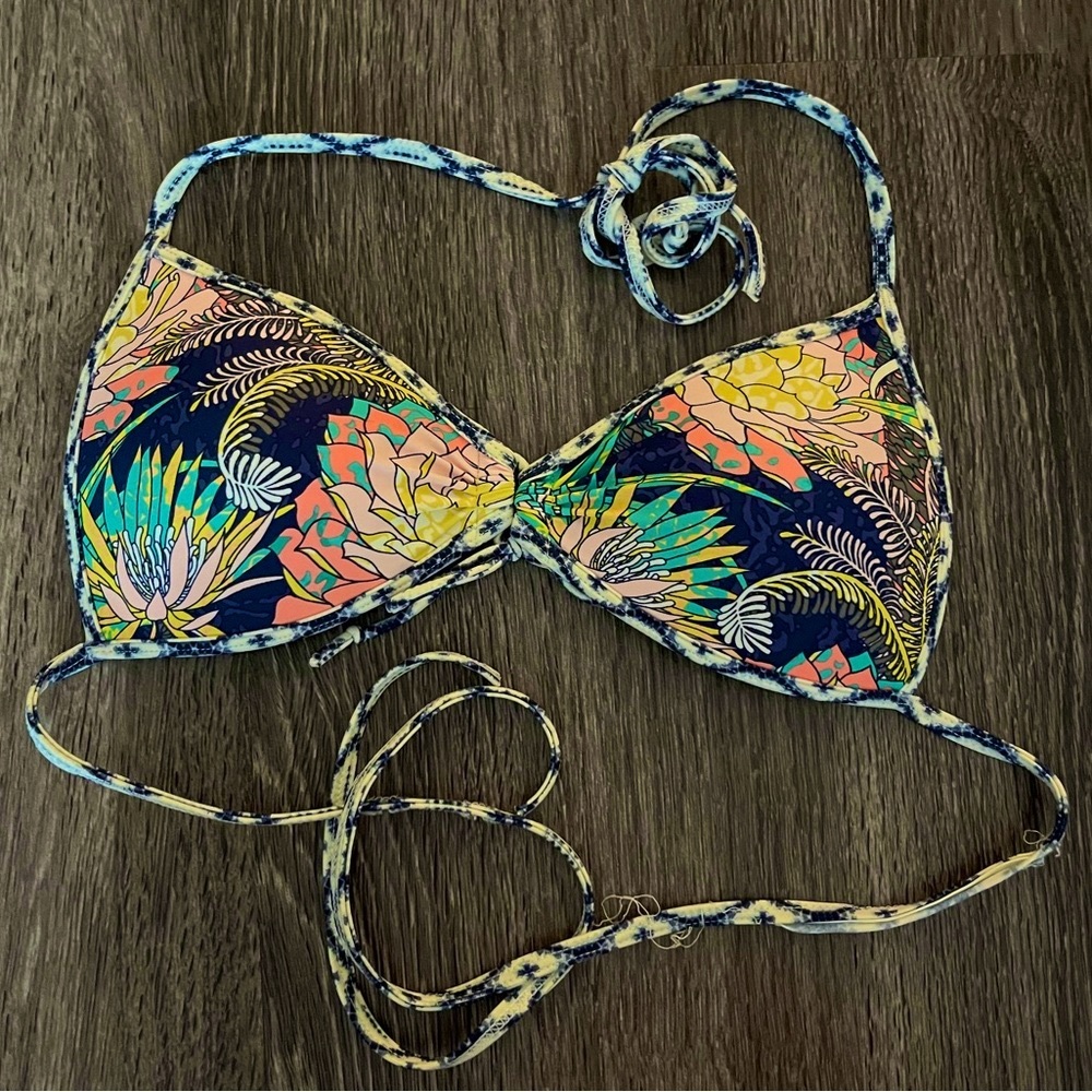 Body Glove Swimwear Smoothies Baby Love Push Up Triangle Bikini Top